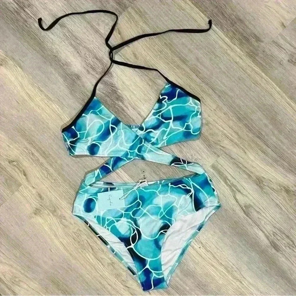 NWT Cupshe Water Ripple Wrap One-piece Swimsuit Halter Bathing Suit Blue Size M - Picture 1 of 10